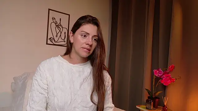 Snapshot of SeleneNova chatting on 31, 5, 2026 SeleneNova online show from 31, 5, 2026