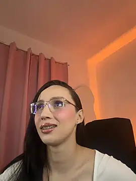 BabyLauritaa online show from 9, 1, 2026