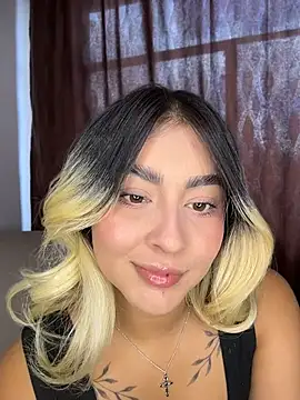 Elina Hills online show from 4, 6, 2026