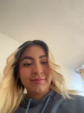 Elina Hills online show from 10, 3, 2026