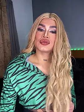 melani ferraraa  online show from 18, 4, 2026