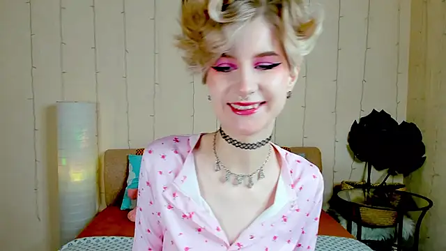 Angel Julles online show from 1, 11, 2025