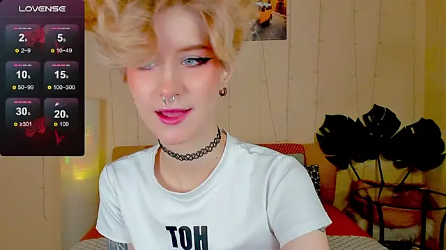 Angel Julles online show from 8, 11, 2025