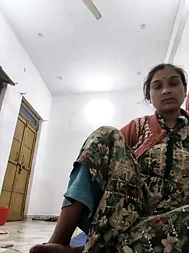 Cute Arushi online show from 21, 11, 2025