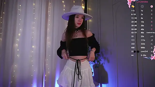 tinyanie online show from 13, 2, 2026