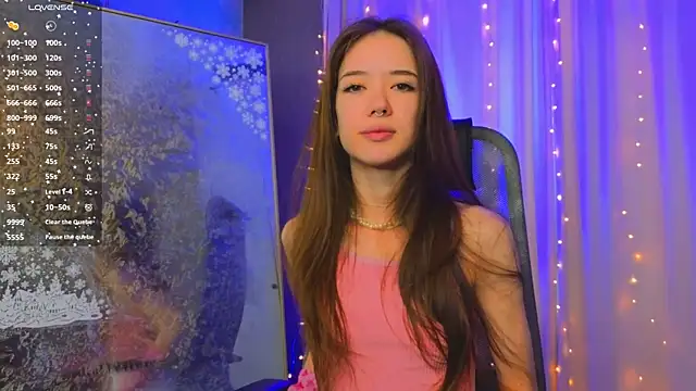 tinyanie online show from 18, 12, 2025