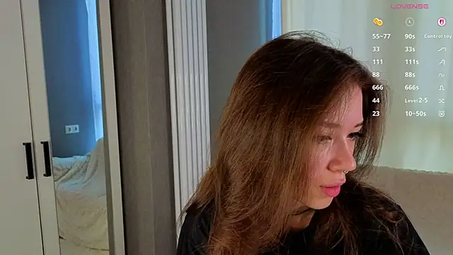 Snapshot of tinyanie chatting on 13, 6, 2026 tinyanie online show from 13, 6, 2026