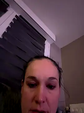 Snapshot of Girlysensuelle chatting on 30, 10, 2025 Girlysensuelle online show from 30, 10, 2025