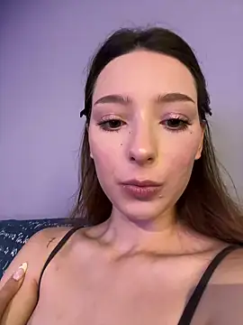 Snapshot of LilluKatten chatting on 24, 6, 2026 LilluKatten online show from 24, 6, 2026