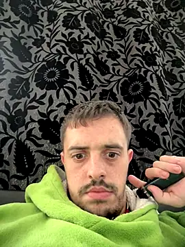 Snapshot of bangcouple420 chatting on 30, 10, 2025 bangcouple420 online show from 30, 10, 2025