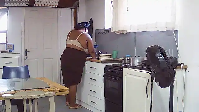 MassiveBoobsxxxx online show from 11, 1, 2026