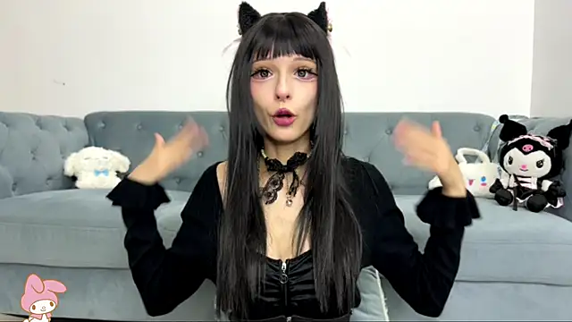 YunaBlossomy online show from 3, 11, 2025