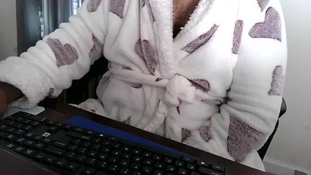 SUN-MON-69 online show from 6, 2, 2026