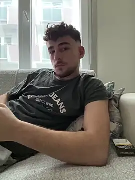 yasinesra757  online show from 17, 2, 2026