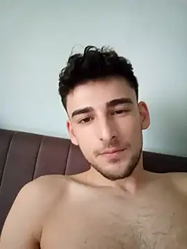 yasinesra757  online show from 10, 1, 2026