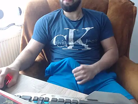 strongcoffee10 online show from 11, 11, 2025