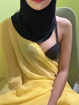 Snapshot of Sexy_Adaye chatting on 9, 11, 2025 Sexy Adaye online show from 9, 11, 2025