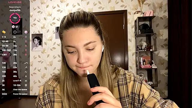 OrethaEredia online show from 28, 11, 2025