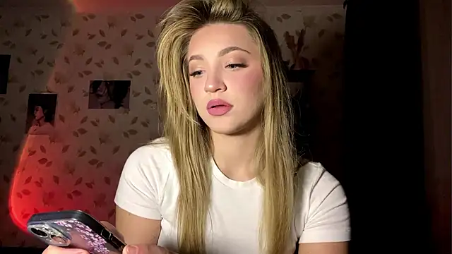 OrethaEredia online show from 6, 11, 2025