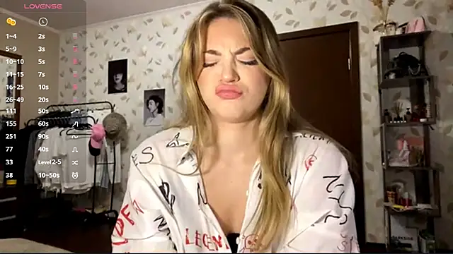 OrethaEredia online show from 15, 11, 2025