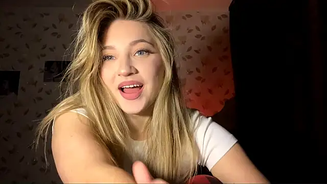 OrethaEredia online show from 4, 11, 2025