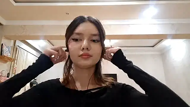 Snapshot of HenryMetter chatting on 31, 10, 2025 HenryMetter online show from 31, 10, 2025