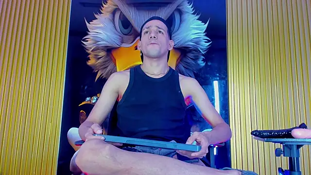 Snapshot of noah_deluxe chatting on 30, 10, 2025 noah deluxe online show from 30, 10, 2025