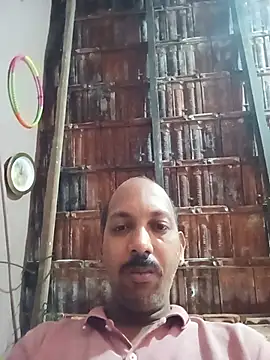 Snapshot of Dhanya752896 chatting on 4, 8, 2026 Dhanya752896 online show from 4, 8, 2026