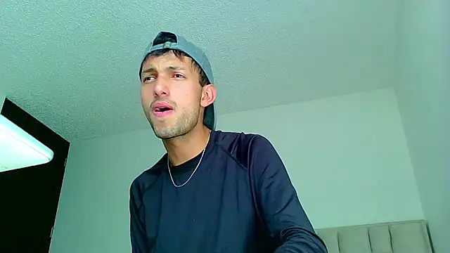 Snapshot of dylan_drakee chatting on 10, 1, 2026 dylan drakee online show from 10, 1, 2026