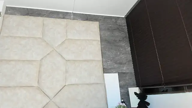 Liia Leens online show from 24, 2, 2026