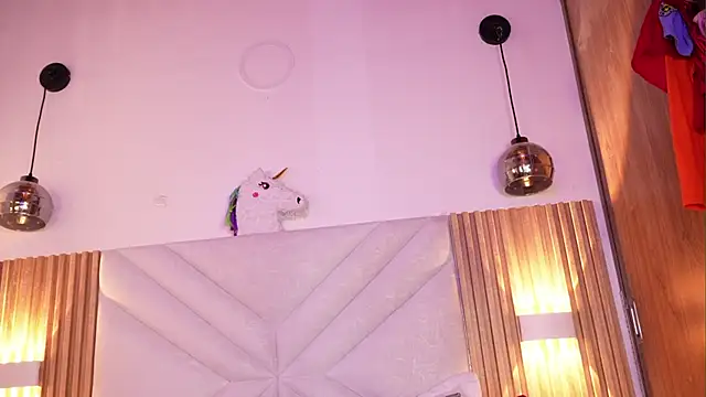 Kat Saky online show from 13, 3, 2026