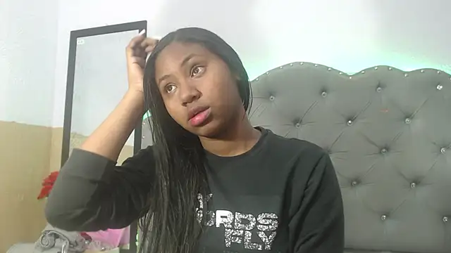 valentinavega18x online show from 2, 12, 2025