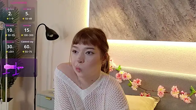 Nicolle moors online show from 10, 7, 2026