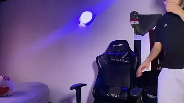 3v1l online show from 1, 12, 2025