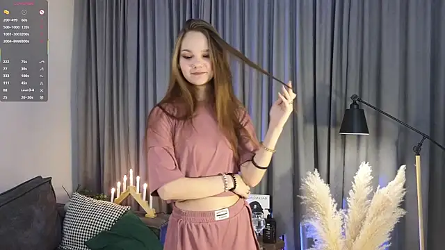 KarlaMagnett online show from 4, 12, 2025