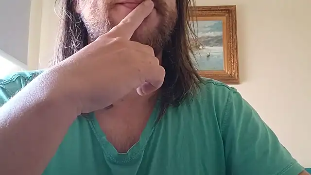 Snapshot of jarryfun33 chatting on 31, 10, 2025 jarryfun33 online show from 31, 10, 2025