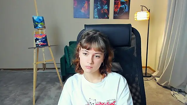 Snapshot of SharynMannes chatting on 31, 10, 2025 SharynMannes online show from 31, 10, 2025