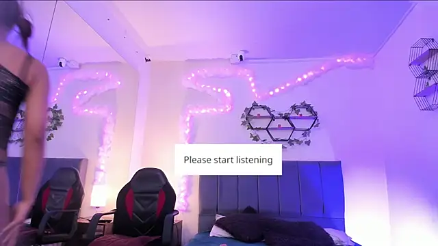 Lucerop  online show from 14, 11, 2025