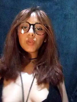 Snapshot of lola_mamadas chatting on 8, 11, 2025 lola mamadas online show from 8, 11, 2025