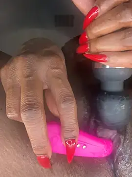 MadameMuse online show from 5, 3, 2026