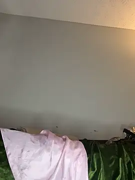 MadameMuse online show from 3, 12, 2025