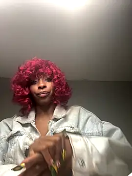 MadameMuse online show from 2, 11, 2025