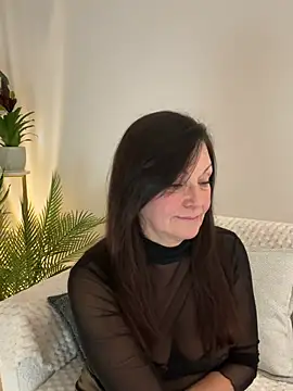 HotLdyllic online show from 22, 3, 2026