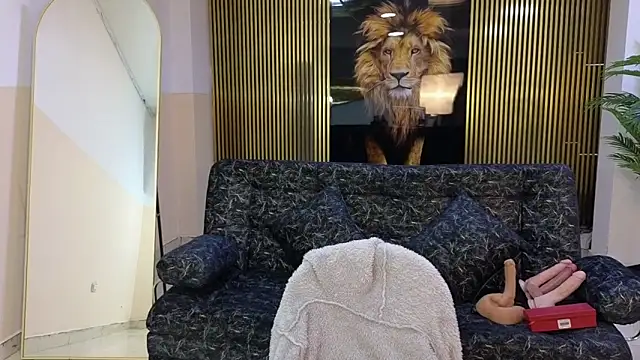 malen fitnessmilf online show from 12, 2, 2026