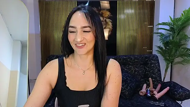 malen fitnessmilf online show from 5, 3, 2026