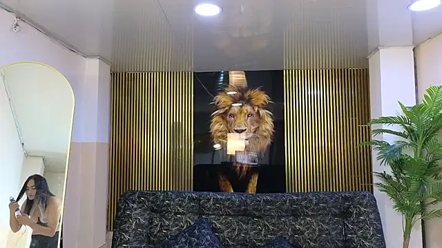 malen fitnessmilf online show from 16, 2, 2026