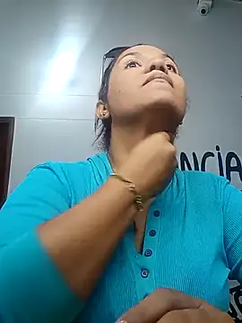 Samaraa Lee online show from 11, 11, 2025