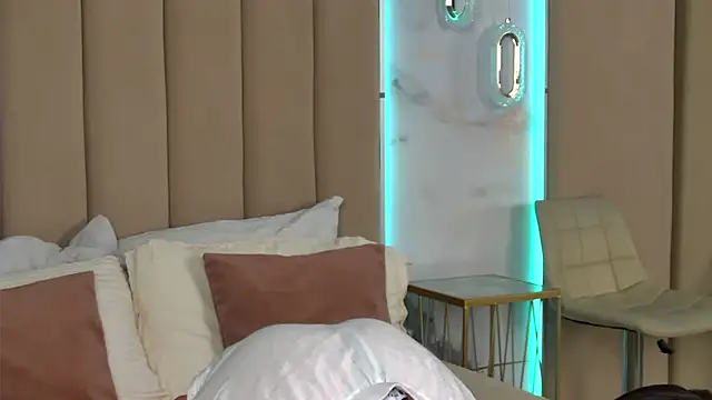 Snapshot of _AlinaHot_ chatting on 20, 2, 2026 AlinaHot online show from 20, 2, 2026