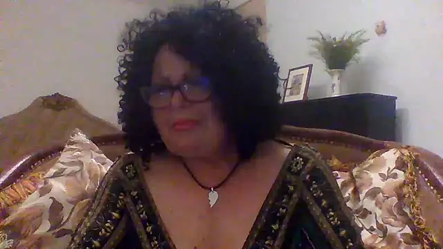 Snapshot of Milaniya606 chatting on 3, 8, 2026 Milaniya606 online show from 3, 8, 2026