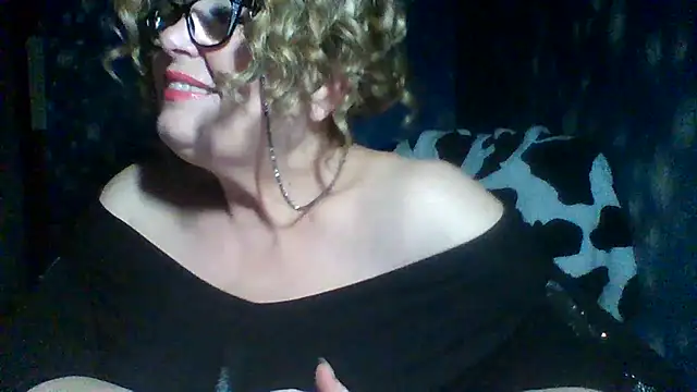 Milaniya606 online show from 1, 12, 2025